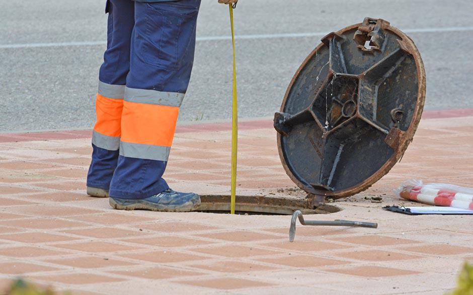 tarif plombier débouchage canalisation Montrouge